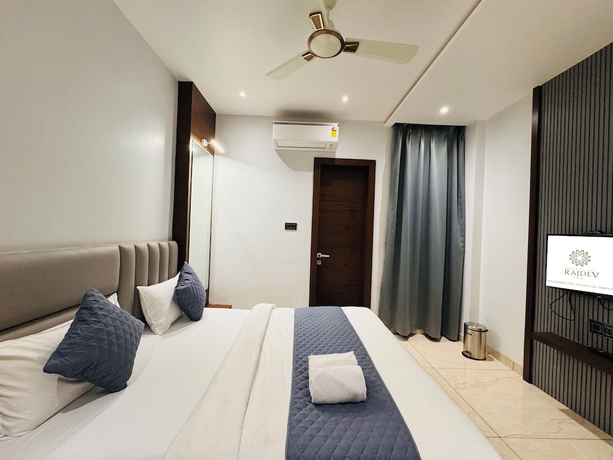 Imagen de la habitación del Hotel Rajdev INN. Foto 7