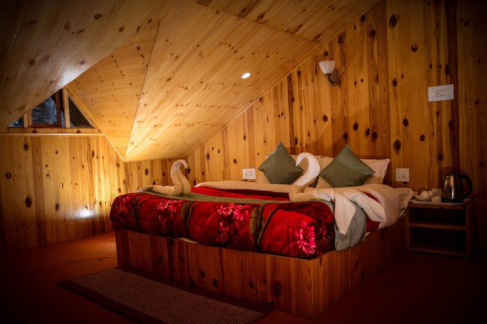 Imagen de la habitación del Hotel Rajhans Manali. Foto 16