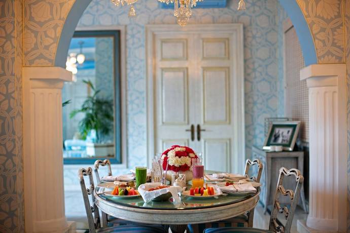 Imagen de la habitación del Hotel Rajmahal Palace RAAS. Foto 9