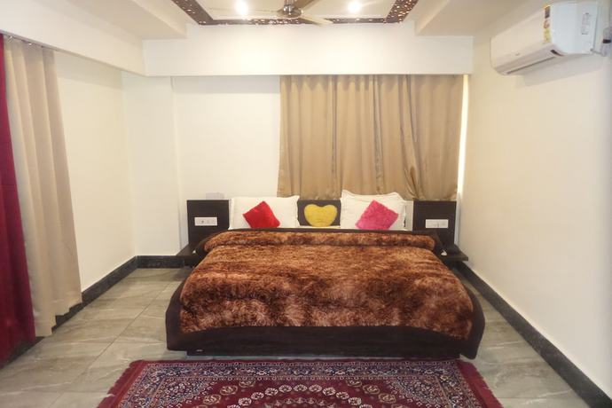 Imagen de la habitación del Hotel Rajmahal Roorkee. Foto 12