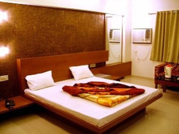 Imagen de la habitación del Hotel Rajmandir. Foto 4