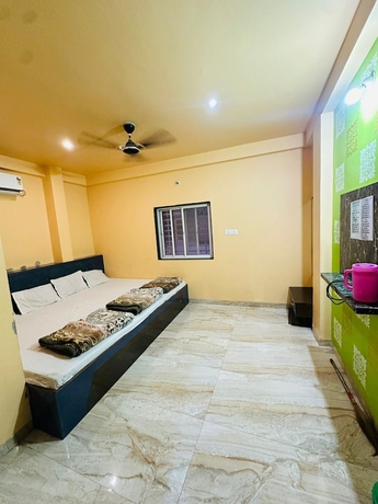 Imagen de la habitación del Hotel Rajoriya Residence. Foto 7