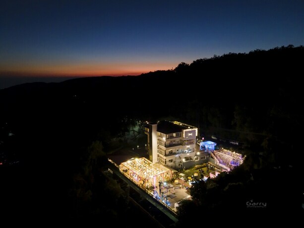 Imagen general del Hotel Rajpur Heights. Foto 1