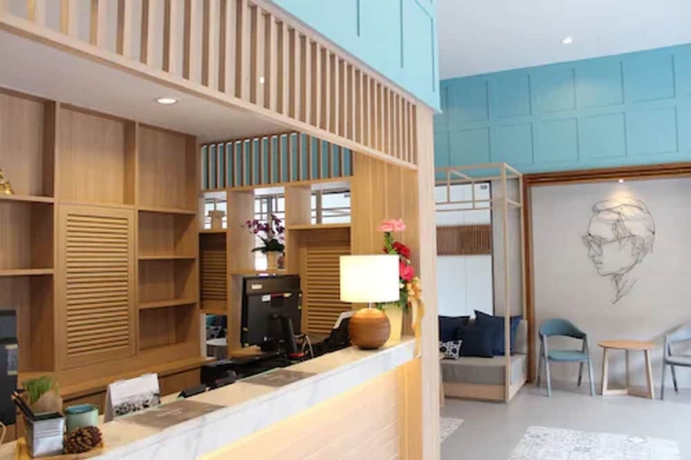 Imagen de los interiores del Hotel Rajthani. Foto 15