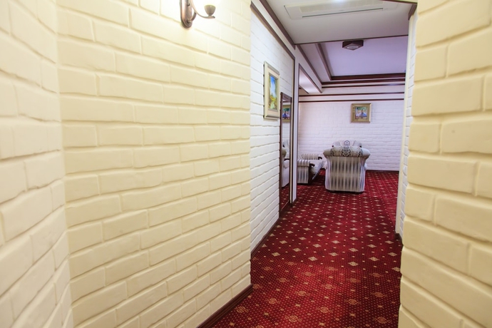Imagen de la habitación del Hotel Rakat Plaza. Foto 8
