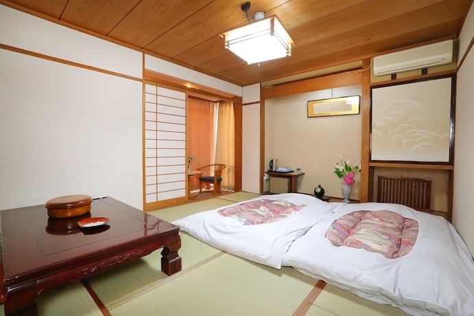Imagen de la habitación del Hotel Raki Onsenryokan. Foto 3