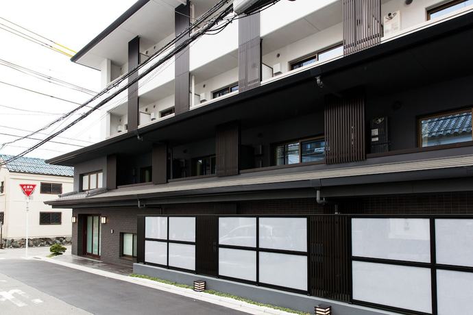 Imagen general del Hotel Raku. Foto 1
