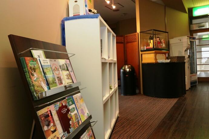 Imagen de los interiores del Hotel Raku Serina. Foto 19