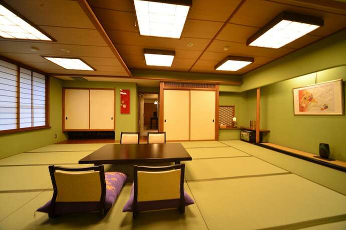 Imagen de la habitación del Hotel Rakuzan Yasuda. Foto 11