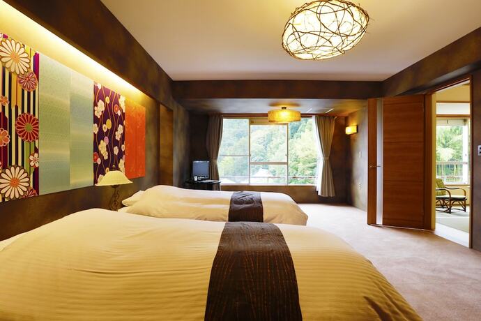 Imagen de la habitación del Hotel Rakuzan Yasuda. Foto 13