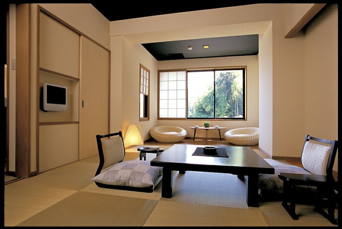 Imagen de la habitación del Hotel Rakuzan Yasuda. Foto 24