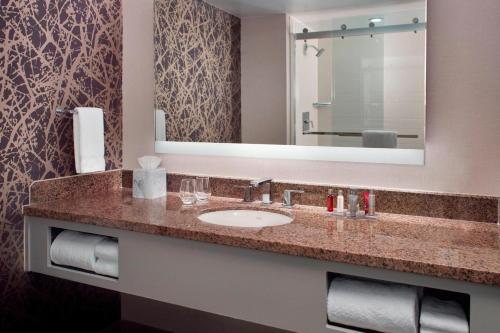 Imagen general del Hotel Raleigh Marriott City Center. Foto 3