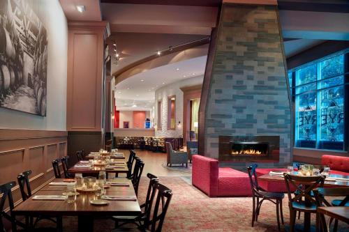 Imagen general del Hotel Raleigh Marriott City Center. Foto 13