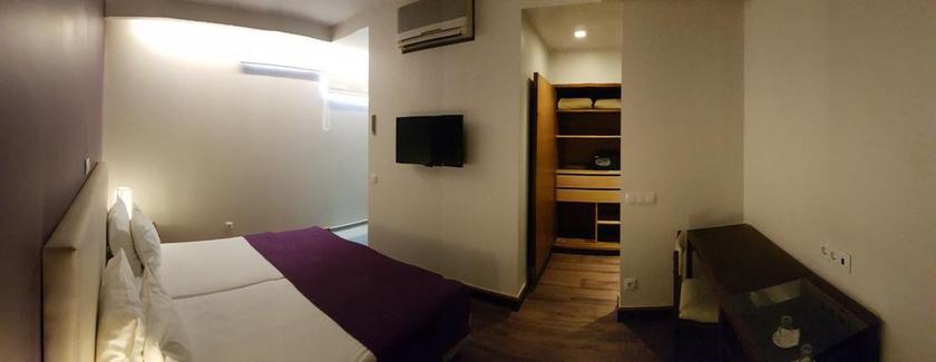 Imagen de la habitación del Hotel Rali Viana. Foto 5