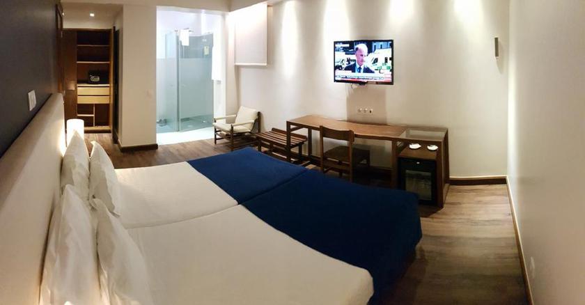 Imagen de la habitación del Hotel Rali Viana. Foto 6