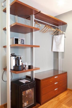 Imagen de la habitación del Hotel Rallye, La Tour-de-Tr&ecirc;me. Foto 13