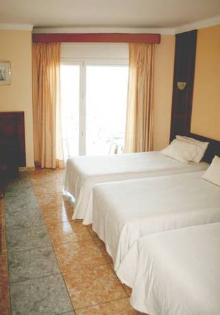 Imagen de la habitación del Hotel Rallye, L'escala. Foto 4