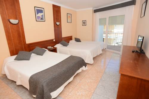 Imagen de la habitación del Hotel Rallye, L'escala. Foto 10