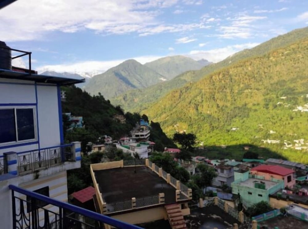 Imagen de los exteriores del Hotel Ram Gopal. Foto 12
