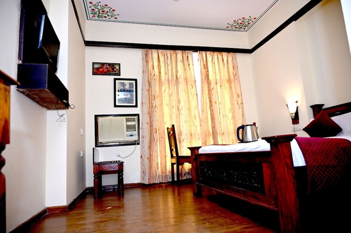 Imagen de la habitación del Hotel Ram Vilas By Fork Plaza. Foto 18