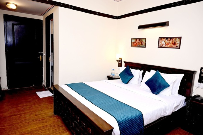 Imagen general del Hotel Ram Vilas By Fork Plaza. Foto 11