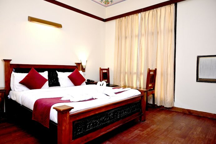 Imagen general del Hotel Ram Vilas By Fork Plaza. Foto 12