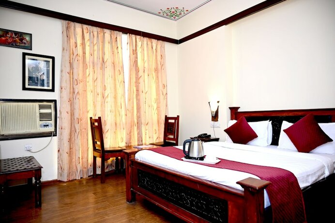 Imagen de la habitación del Hotel Ram Vilas By Fork Plaza. Foto 19