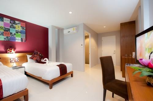 Imagen general del Hotel Rama Kata Beach Hotel. Foto 5