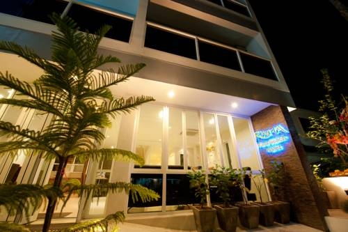 Imagen general del Hotel Rama Kata Beach Hotel. Foto 15