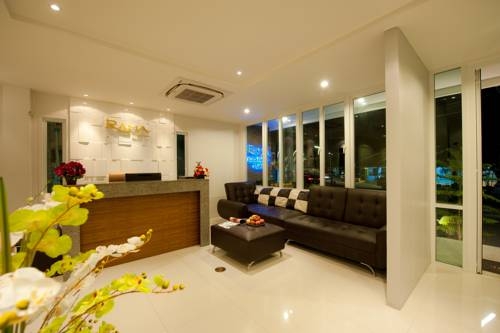 Imagen general del Hotel Rama Kata Beach Hotel. Foto 16