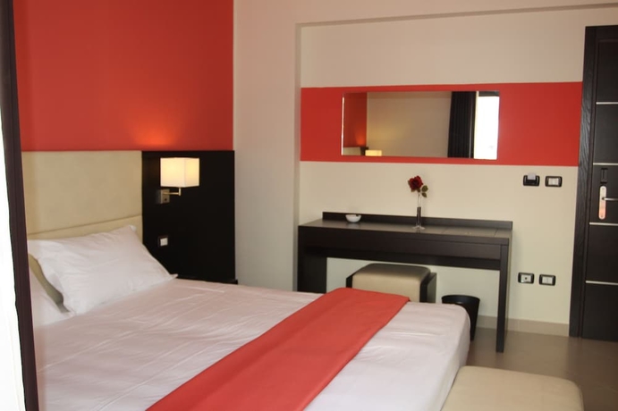 Imagen de la habitación del Hotel Rama Palace. Foto 10