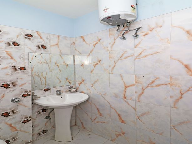 Imagen de la habitación del Hotel Rama Palace, Mathura. Foto 3