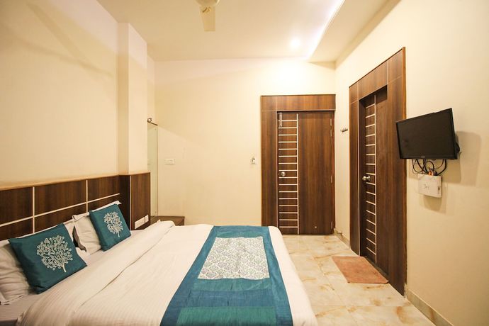 Imagen de la habitación del Hotel Rama Palace, Mathura. Foto 5