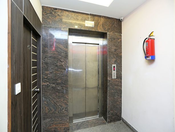 Imagen de los interiores del Hotel Rama Palace, Mathura. Foto 19