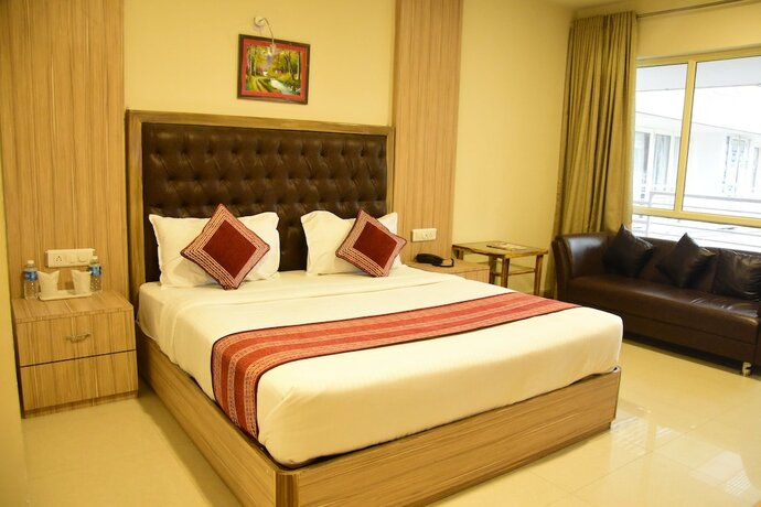 Imagen de la habitación del Hotel Rama Trident. Foto 31