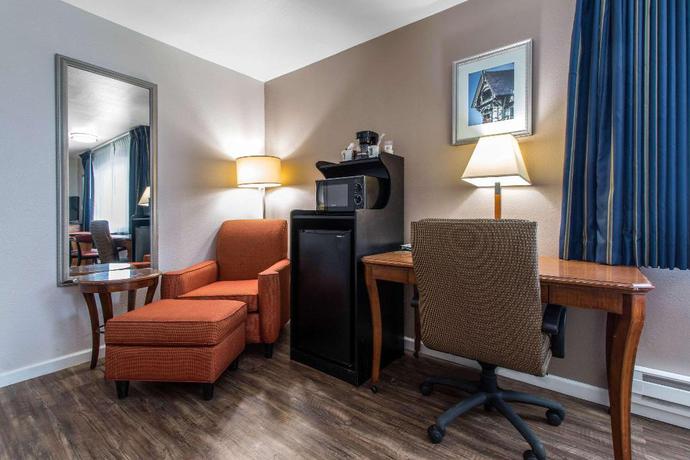 Imagen de la habitación del Hotel Ramada Bayside Inn & Suites Eureka. Foto 12
