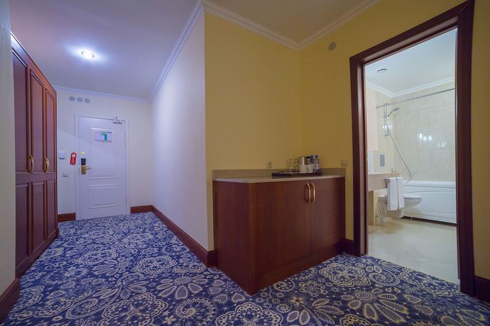 Imagen de la habitación del Hotel Ramada By Wyndham Almaty. Foto 13