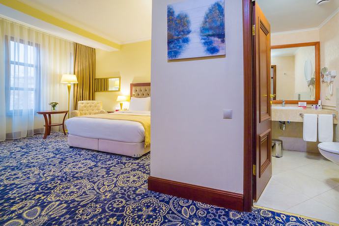 Imagen de la habitación del Hotel Ramada By Wyndham Almaty. Foto 16