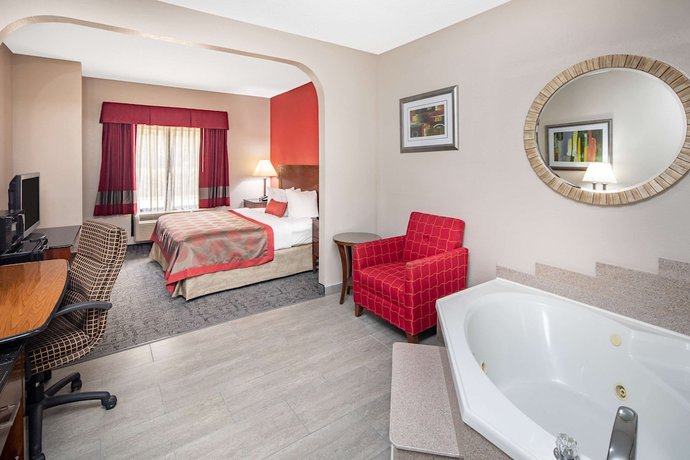 Imagen de la habitación del Hotel Ramada By Wyndham Alpharetta/atlanta North. Foto 9