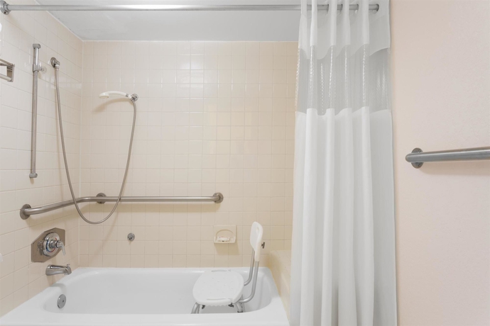 Imagen de la habitación del Hotel Ramada By Wyndham Altamonte Springs Near I-4. Foto 4