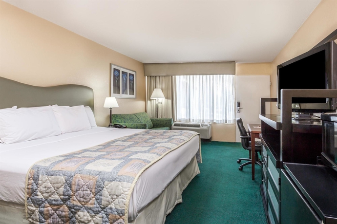 Imagen de la habitación del Hotel Ramada By Wyndham Altamonte Springs Near I-4. Foto 9