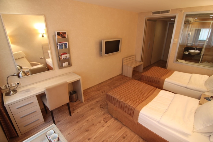 Imagen de la habitación del Hotel Ramada By Wyndham Ankara. Foto 9