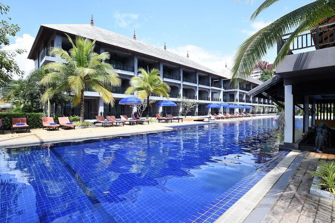 Imagen de la piscina del Hotel Ramada By Wyndham Aonang Krabi. Foto 20