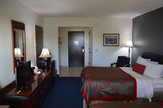Imagen de la habitación del Hotel Ramada By Wyndham Arcata. Foto 4