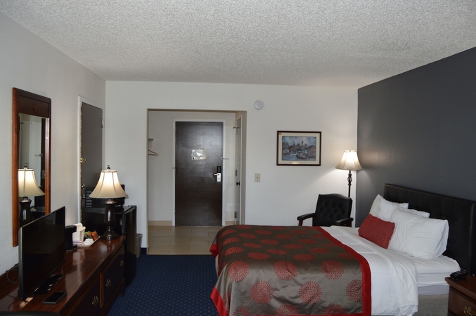 Imagen de la habitación del Hotel Ramada By Wyndham Arcata. Foto 12