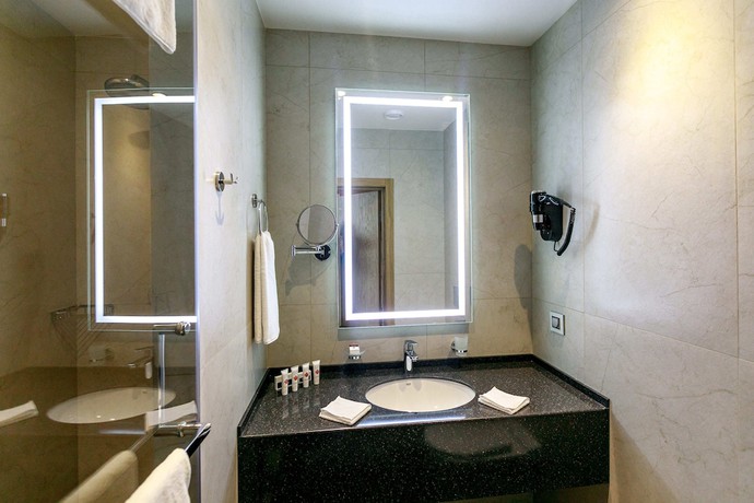 Imagen de la habitación del Hotel Ramada By Wyndham Astana. Foto 7