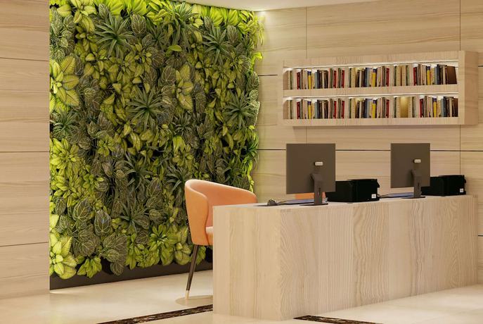 Imagen de los interiores del Hotel Ramada By Wyndham Astana. Foto 13