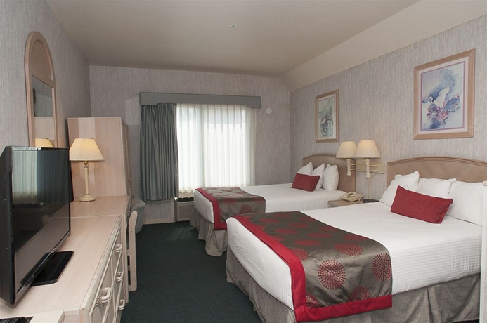 Imagen de la habitación del Hotel Ramada By Wyndham Bakersfield North. Foto 6