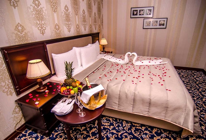 Imagen de la habitación del Hotel Ramada By Wyndham Baku. Foto 6