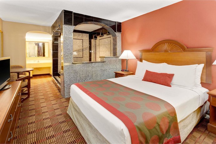 Imagen de la habitación del Hotel Ramada By Wyndham Baltimore West. Foto 6